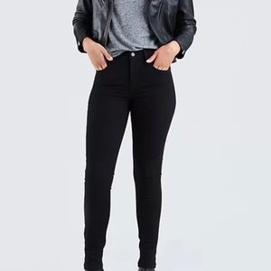 Levi’s 721 High Rise Skinny Jeans